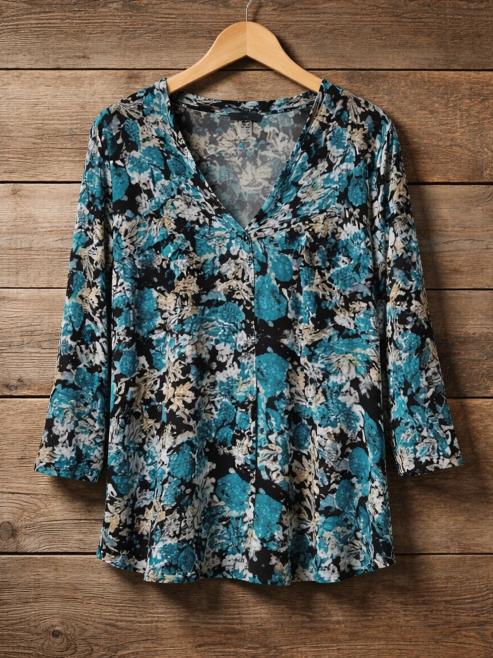 Style & Co. Woman Size 2x V Neck Polyester Spandex 3/4 Sleeve Blouse
